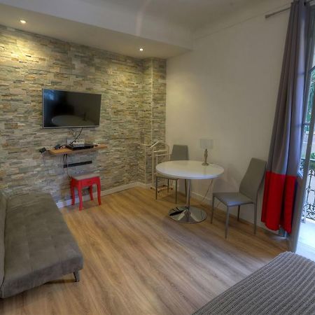 Contrast Luxapart 3 Min Mc Casino Босолей Екстер'єр фото